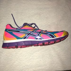 ASICS Gel Extremes Sneakers Size 8.5